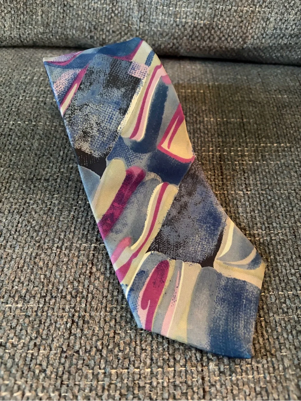 Pierre Cardin Blue, Pink and Cream Abstract Brushstroke Tie